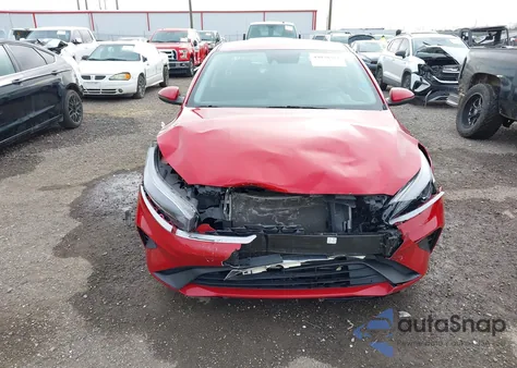 2023 Kia Forte Lxs z USA, uszkodzony, nr VIN 3KPF24AD2PE691966